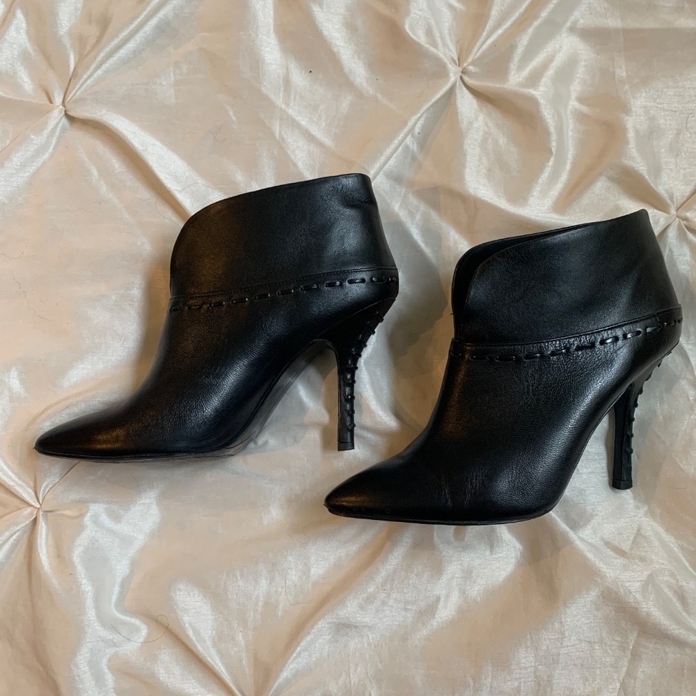 Nine West Black Leather Booties sz 8.5 - Picture 5 of 8